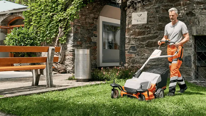 STIHL RMA 765 battery mower